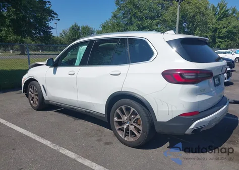 2022 BMW X5 xDrive40I z USA, uszkodzony, nr VIN 5UXCR6C01N9M94484